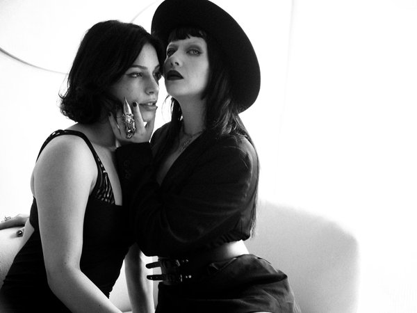 Unlock ultimate comfort and performance: the essential guide to mastering tesla model s air suspension